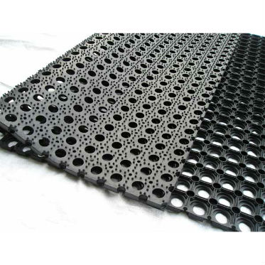 Резиновое крупноячеистое покрытие 800х1200х23 мм (цвет черный) 